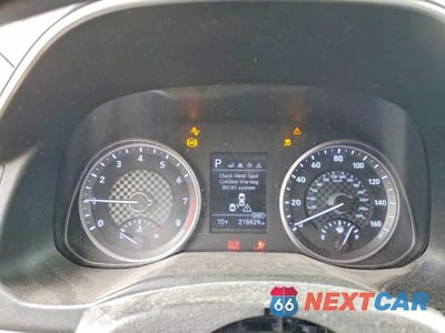 Zdjęcie 9 z 11 samochodu: 2020 HYUNDAI ELANTRA SEL VIN:KMHD84LF3LU012847 - miniatura