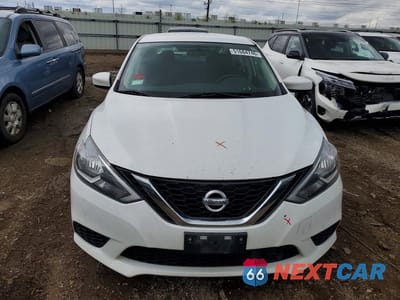 Piąte zdjęcie samochodu w środku: 2019 NISSAN SENTRA SV VIN:3N1AB7AP4KY278401 - miniatura