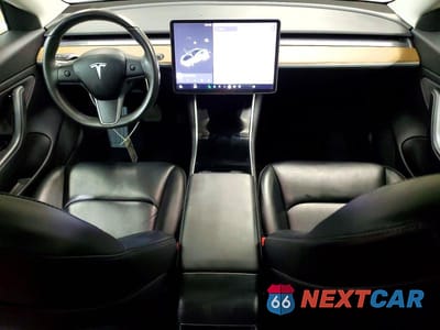 Zdjęcie 8 z 12 samochodu: 2019 TESLA MODEL 3 VIN:5YJ3E1EAXKF417507 - miniatura
