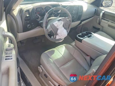 Zdjęcie 8 z 12 samochodu: 2013 GMC SIERRA C1500 SLE VIN:3GTP1VE03DG292116 - miniatura