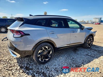 Trzecie zdjęcie samochodu z tyłu: 2024 KIA SPORTAGE SX PRESTIGE VIN:5XYK5CDF7RG217174 - miniatura