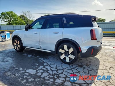 Drugie zdjęcie samochodu z przodu: 2025 MINI COUNTRYMAN S ALL4 VIN:WMZ23GA02S7P75773 - miniatura