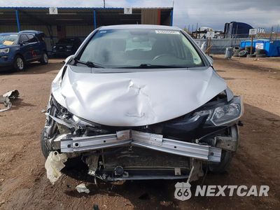 Piąte zdjęcie samochodu w środku: 2015 HONDA FIT LX VIN:3HGGK5H51FM754599 - miniatura