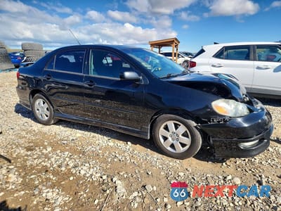 Czwarte zdjęcie samochodu z boku: 2008 TOYOTA COROLLA S VIN:1NXBR32E88Z966234 - miniatura
