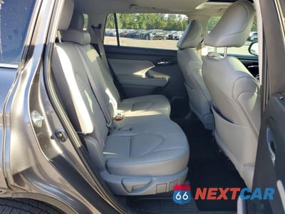 Zdjęcie 11 z 13 samochodu: 2021 TOYOTA HIGHLANDER XLE VIN:5TDHZRAHXMS519724 - miniatura
