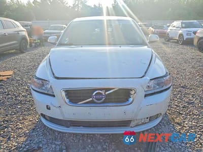 Piąte zdjęcie samochodu w środku: 2011 VOLVO S40 T5 VIN:YV1672MS4B2544919 - miniatura