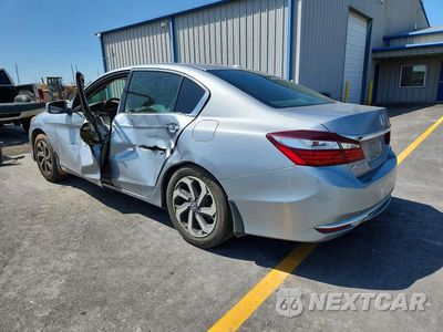 Drugie zdjęcie samochodu z przodu: 2017 HONDA ACCORD VIN:1HGCR2F7XHA256835 - miniatura