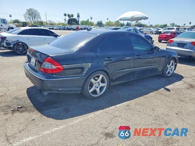 Trzecie zdjęcie samochodu z tyłu: 2009 MERCEDES-BENZ E 350 VIN:WDBUF56X59B366649 - miniatura