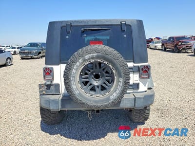 Zdjęcie 6 z 12 samochodu: 2008 JEEP WRANGLER UNLIMITED X VIN:1J4GA39188L575377 - miniatura