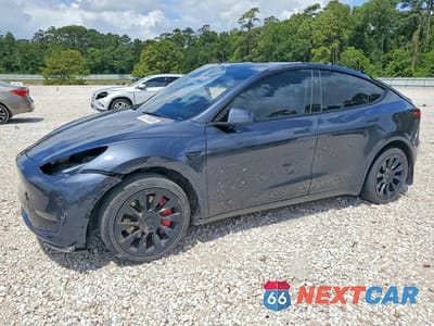 2024 TESLA MODEL Y 7SAYGDEE2RA228154 - główne zdjęcie licytacji z USA - miniatura
