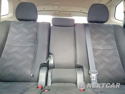 Zdjęcie 19 z 26 samochodu: 2015 NISSAN ROGUE SV VIN:KNMAT2MT9FP530222 - miniatura