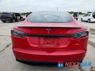 Zdjęcie 6 z 13 samochodu: 2021 TESLA MODEL S VIN:5YJSA1E65MF438657 - miniatura
