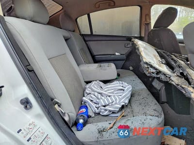 Zdjęcie 10 z 12 samochodu: 2011 NISSAN SENTRA 2.0 VIN:3N1AB6AP2BL666234 - miniatura