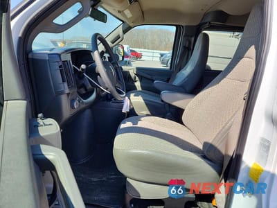 Zdjęcie 7 z 14 samochodu: 2023 CHEVROLET EXPRESS G3500 LT VIN:1GAZGPFPXP1259608 - miniatura
