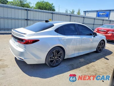 Trzecie zdjęcie samochodu z tyłu: 2025 TOYOTA CAMRY XSE VIN:4T1DAACK5SU093638 - miniatura