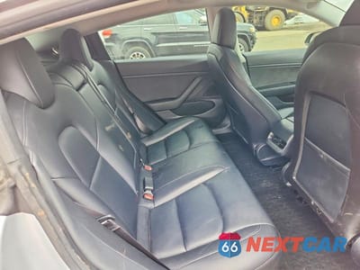 Zdjęcie 10 z 13 samochodu: 2018 TESLA MODEL 3 VIN:5YJ3E1EB3JF116861 - miniatura