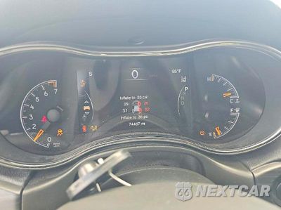 Zdjęcie 8 z 14 samochodu: 2020 JEEP GRAND CHEROKEE LIMITED VIN:1C4RJFBG7LC319903 - miniatura