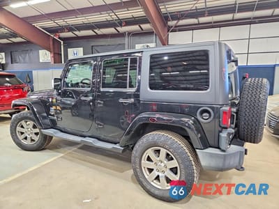 Drugie zdjęcie samochodu z przodu: 2017 JEEP WRANGLER UNLIMITED SAHARA VIN:1C4HJWEG4HL521385 - miniatura