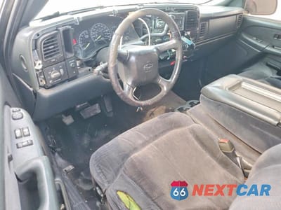 Zdjęcie 8 z 13 samochodu: 2001 CHEVROLET SILVERADO C1500 VIN:2GCEC19V711156527 - miniatura