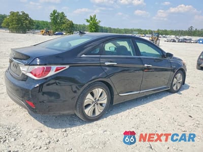 Trzecie zdjęcie samochodu z tyłu: 2014 HYUNDAI SONATA HYBRID VIN:KMHEC4A48EA115819 - miniatura