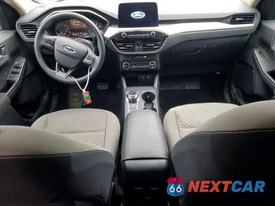 Zdjęcie 8 z 13 samochodu: 2020 FORD ESCAPE SE VIN:1FMCU0G61LUB43379 - miniatura
