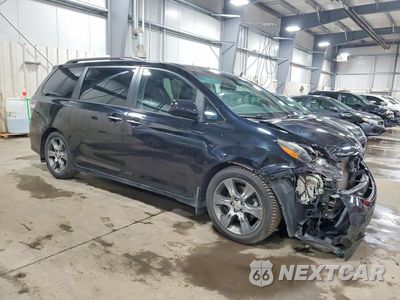 Czwarte zdjęcie samochodu z boku: 2015 TOYOTA SIENNA SPORT VIN:5TDXK3DC9FS553105 - miniatura