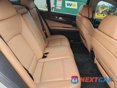 Zdjęcie 10 z 12 samochodu: 2011 BMW 750 LI VIN:WBAKB8C51BCY66992 - miniatura