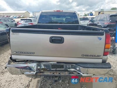Zdjęcie 6 z 12 samochodu: 2000 CHEVROLET SILVERADO K1500 VIN:2GCEK19T7Y1190494 - miniatura