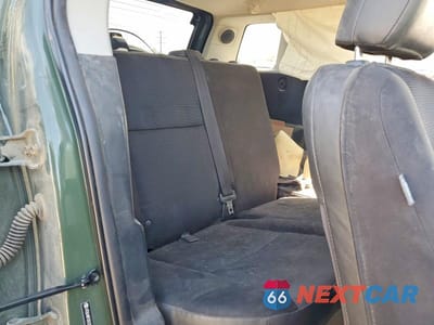 Zdjęcie 11 z 13 samochodu: 2014 TOYOTA FJ CRUISER BASE VIN:JTEBU4BF0EK203869 - miniatura