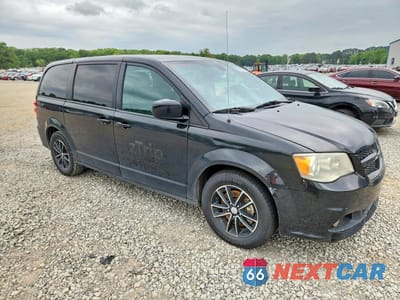 Czwarte zdjęcie samochodu z boku: 2019 DODGE GRAND CARAVAN GT VIN:2C4RDGEG1KR634050 - miniatura