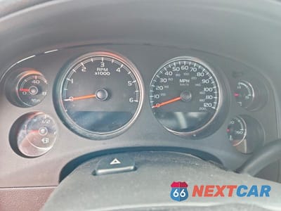 Zdjęcie 9 z 12 samochodu: 2013 CHEVROLET TAHOE C1500 LT VIN:1GNSCBE02DR252488 - miniatura