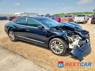 Czwarte zdjęcie samochodu z boku: 2017 BUICK LACROSSE ESSENCE VIN:1G4ZP5SS1HU172746 - miniatura