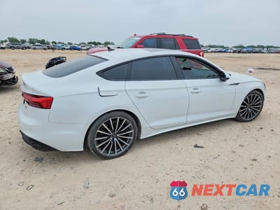 Trzecie zdjęcie samochodu z tyłu: 2022 AUDI A5 PREMIUM PLUS 40 VIN:WAUCBCF59NA028681 - miniatura