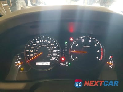 Zdjęcie 9 z 13 samochodu: 2005 LEXUS GX 470 VIN:JTJBT20X250087865 - miniatura