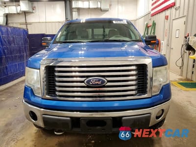 Piąte zdjęcie samochodu w środku: 2010 FORD F150 SUPERCREW VIN:1FTEW1E82AFD49037 - miniatura