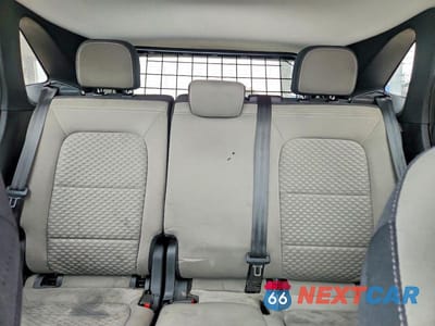 Zdjęcie 10 z 13 samochodu: 2021 FORD ESCAPE SE VIN:1FMCU9BZ0MUA68858 - miniatura