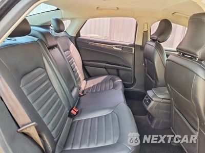 Zdjęcie 10 z 12 samochodu: 2015 FORD FUSION SE VIN:1FA6P0HD7F5112678 - miniatura