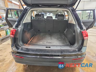 Zdjęcie 6 z 14 samochodu: 2019 VOLKSWAGEN TIGUAN SE VIN:3VV2B7AX5KM145527 - miniatura