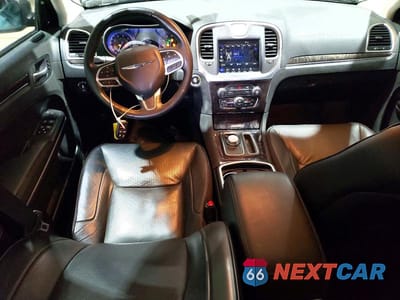 Zdjęcie 8 z 11 samochodu: 2022 CHRYSLER 300 TOURING L VIN:2C3CCASG1NH159024 - miniatura