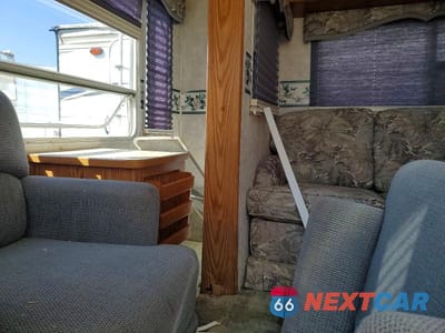 Zdjęcie 6 z 10 samochodu: 2003 KEYSTONE COUGAR CAMPER VIN:4YDF2762032034726 - miniatura
