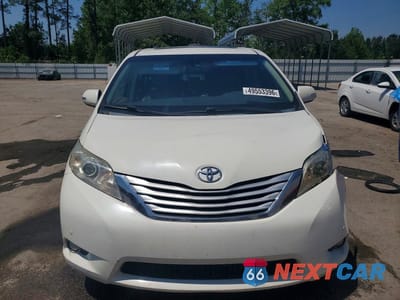 Piąte zdjęcie samochodu w środku: 2013 TOYOTA SIENNA LIMITED 7-PASSENGER VIN:5TDDK3DCXDS052675 - miniatura