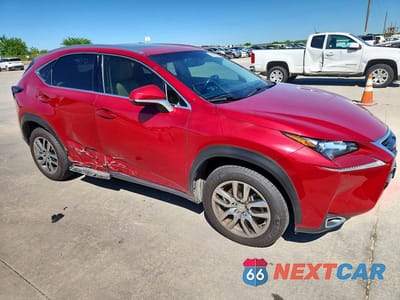 Czwarte zdjęcie samochodu z boku: 2015 LEXUS NX 200T BASE VIN:JTJYARBZ4F2012873 - miniatura