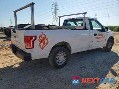 Trzecie zdjęcie samochodu z tyłu: 2015 FORD F150 VIN:1FTMF1C88FKD50058 - miniatura