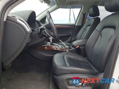 Zdjęcie 7 z 14 samochodu: 2016 AUDI Q5 PREMIUM VIN:WA1C2AFP9GA066109 - miniatura