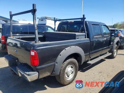 Trzecie zdjęcie samochodu z tyłu: 2011 FORD F250 SUPER DUTY VIN:1FT7W2BTXBEB54933 - miniatura