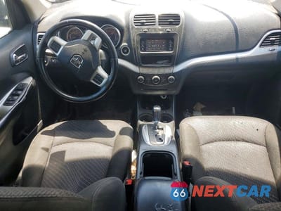 Zdjęcie 8 z 13 samochodu: 2020 DODGE JOURNEY SE VIN:3C4PDCAB9LT261266 - miniatura