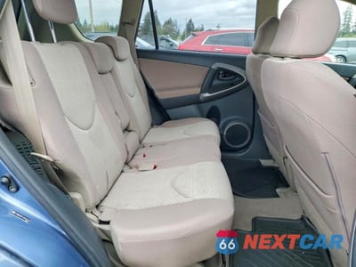 Zdjęcie 11 z 13 samochodu: 2006 TOYOTA RAV4 BASE VIN:JTMBD33V165041397 - miniatura