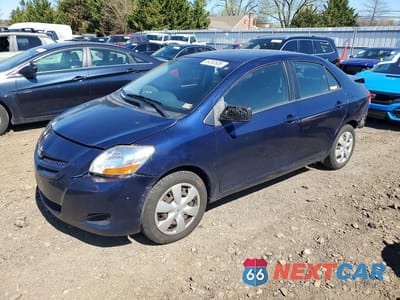 2008 TOYOTA YARIS BASE JTDBT923881209679 - główne zdjęcie licytacji z USA - miniatura