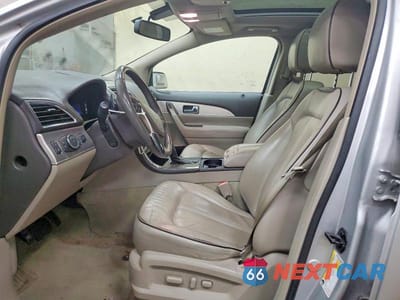 Zdjęcie 7 z 14 samochodu: 2013 LINCOLN MKX VIN:2LMDJ8JK6DBL17380 - miniatura