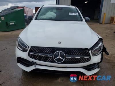 Piąte zdjęcie samochodu w środku: 2022 MERCEDES-BENZ GLC COUPE 300 4MATIC VIN:W1N0J8EB7NG037995 - miniatura